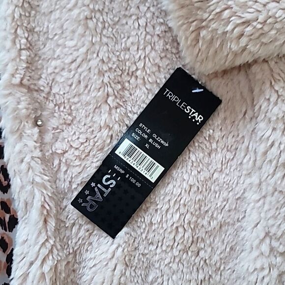 NWT, Women's Triple Star Coat with matching scarf - Picture 5 of 7